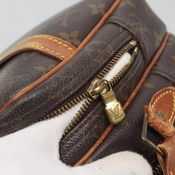 LOUIS VUITTON Monogram Reporter PM Shoulder Bag - Picture 6 of 16